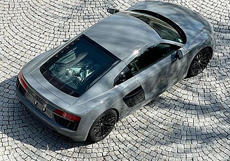 Audi R8 V10 5.2 FSI RWS S tronic