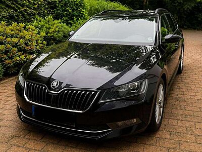 Skoda Superb Superb Combi 2.0 TDI DSG Ambition