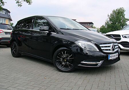 Mercedes-Benz B 180 CDI Bi-Xenon Navi Tempomat Klima PDC