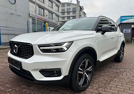 Volvo XC 40 XC40 R Design 2WD*PDC*AUTOMATIK*DIG.TACHO*LEDER