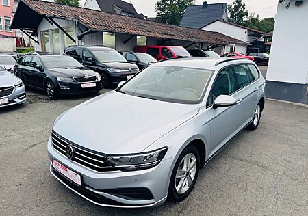 VW Passat Variant Volkswagen /DSG/Kamera/Led/Navi/Acc/