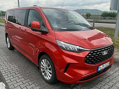 Ford Tourneo Custom Titanium L2 AHK