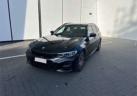 BMW 330 i M Sport