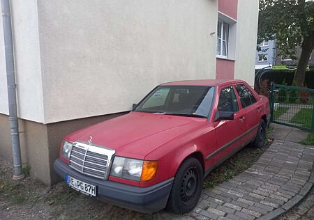 Mercedes-Benz E 300 300 TE