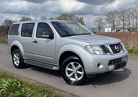 Nissan Pathfinder 2.5 dCi XE LKW-Klima-Eur5