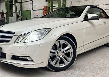 Mercedes-Benz E 350 CGI BlueE. AVA NAVI KEYLESS-GO LEDER BEIGE