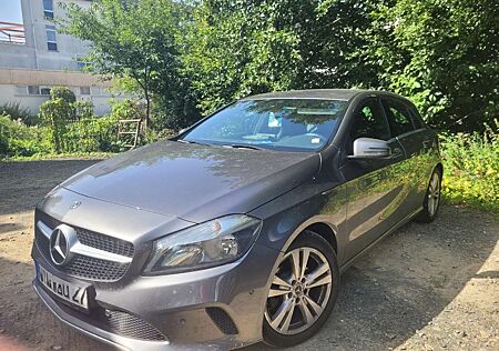 Mercedes-Benz A 180 A-Klasse Style