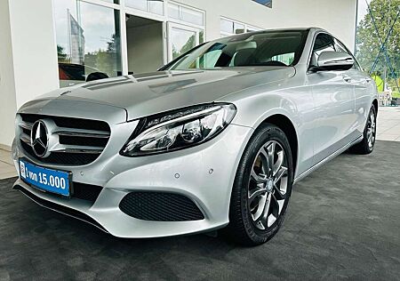 Mercedes-Benz C 180 1.6 Avantgarde Navi AHK LED PDC v+h SHZG