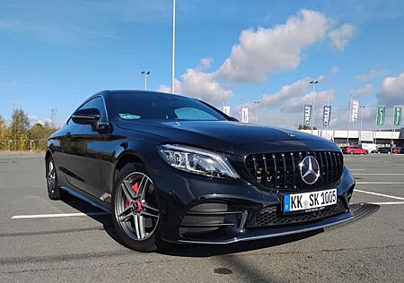 Mercedes-Benz C 180 Coupe 9G-TRONIC AMG Line Plus