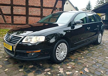 VW Passat Volkswagen Trendline NAVI PDC AHK TEMP