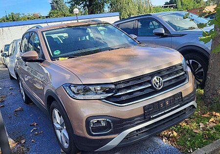 VW T-Cross Volkswagen Style