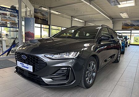 Ford Focus Turnier ST-Line LED + ACC + TWA