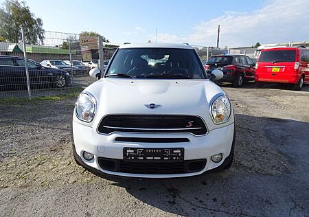 Mini Cooper SD Countryman Cooper SD Navi Leder Kette ist Neu Panoramadach