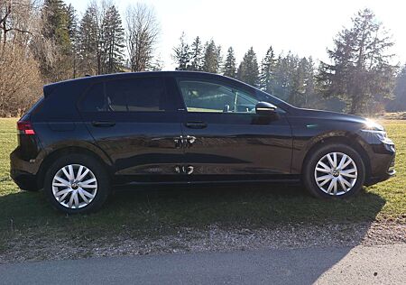 VW Golf Volkswagen +VIII+Diesel+2.0+TDI+SCR+Active