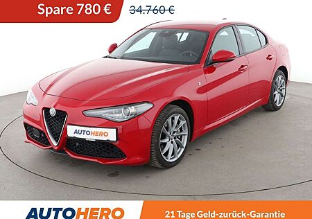 Alfa Romeo Giulia 2.0 Turbo Ti Q4 Aut.*NAV*XENON*ACC*CAM*PDC*SHZ