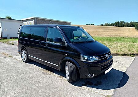 VW T5 Multivan Volkswagen Multivan Highline mit neuem Motor