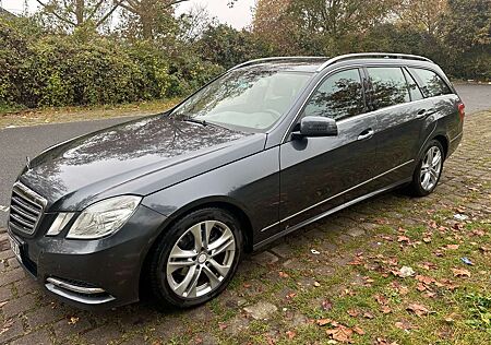 Mercedes-Benz E 220 T CDI DPF BlueEFFICIENCY 7G-TRONIC Avantgarde