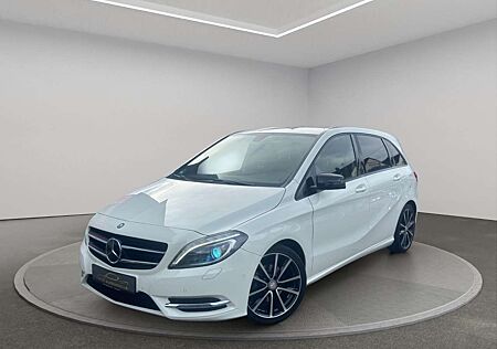 Mercedes-Benz B 200 *Sport Paket* Night-Paket*Bi-Xenon*AHK*
