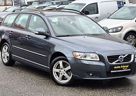 Volvo V50 D3 GEARTRONIC *1 HAND* SCHECKHEFT