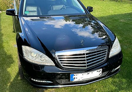 Mercedes-Benz S 350 BlueTec (221.026)