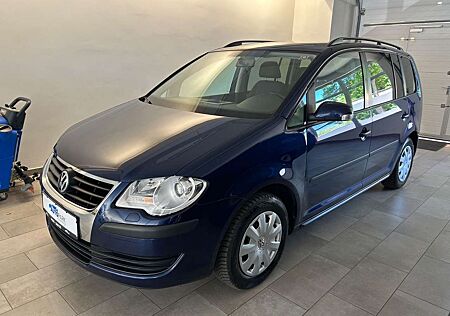 VW Touran Volkswagen Conceptline