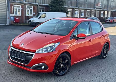 Peugeot 208 Active/Klima/Tempomat/PDC/