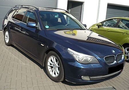 BMW 520d 520 Touring Aut. Edition Navi Climatronik Panoram