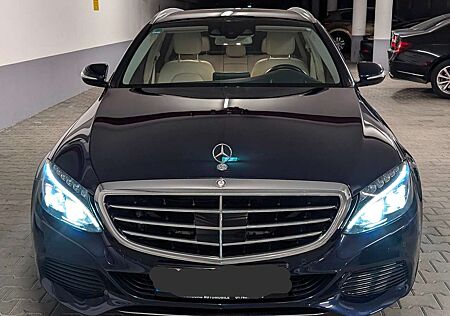 Mercedes-Benz C 250 C250d Head-Up/LFW/Airmatic