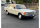 Mercedes-Benz 200 W 123 H KENZEICHEN