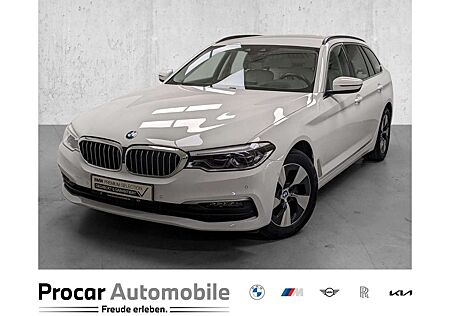 BMW 520 d Touring DA+ PA+ 360° ACC HuD HiFi DAB LED WLAN