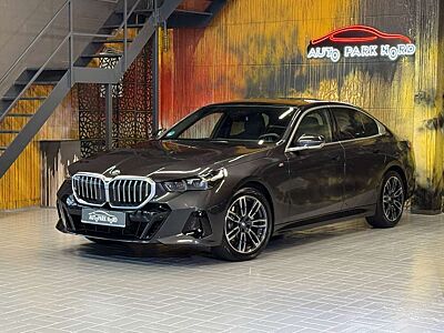 BMW 520 i M Sport~PANO~LED~KAMERA 360°~HEAD-UP