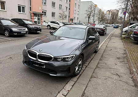 BMW 318 d Advantage Tuv neu 8 fach garantie bis01.26