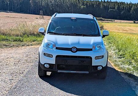 Fiat Panda 4x481tkmTop Zustand1.3 MultijetDiesel95PSOffroad