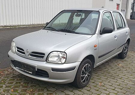 Nissan Micra 1.0 Style