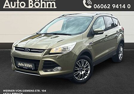 Ford Kuga Titanium 1.6 Pano+Klima+Winter-P.+PDC v+h+Temp