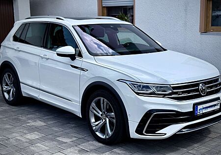 VW Tiguan Volkswagen 2.0 TDI SCR 4MOTION DSG R-Line Panoramadach