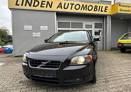 Volvo C70 2.4 Momentum (103kW)