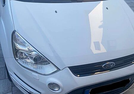 Ford S-Max Titanium (02.2010->)