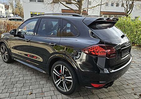 Porsche Cayenne GTS Tiptronic S