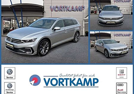 VW Passat Variant Volkswagen GTE R-Line/Pano/AHK/StdHzg/DCC/