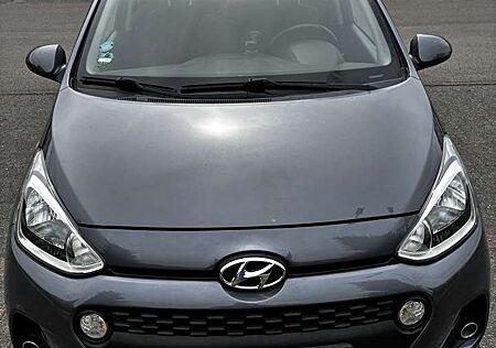 Hyundai i10 1.2 YES!