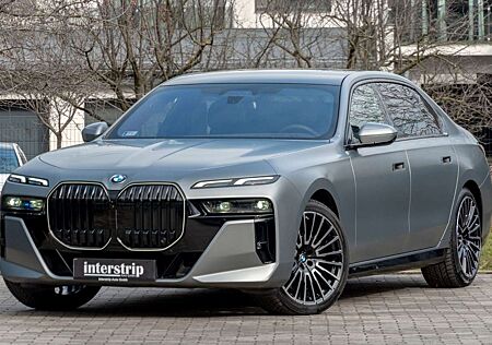 BMW 740 d M SPORT.MASSAGE.INDIVIDUAL.SKY.B&W.5/100
