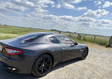 Maserati GranTurismo 24 Monate Garantie + Finanzierung + Verlängerung