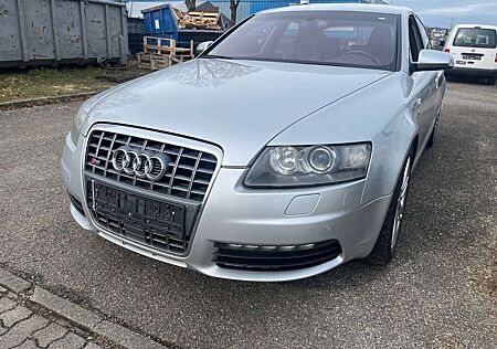 Audi S6 5.2 quattro V10 Limousine 435PS