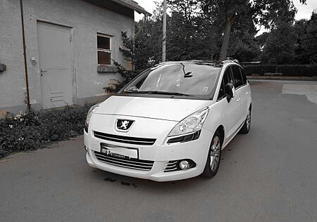 Peugeot 5008 HDI FAP 165 Automatik Platinum
