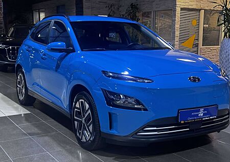 Hyundai Kona Select dig.Cockpit ACC R.Cam PDC SHZ DAB+