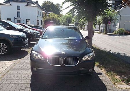 BMW 750i 750 Baureihe 7