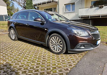 Opel Insignia 2.0 Bi Turbo CDTI 4x4 Country Tourer Aut.