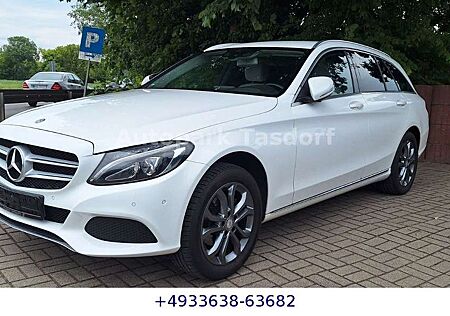 Mercedes-Benz C 180 C -Klasse/1 Hand/Automatik/Head up Displa
