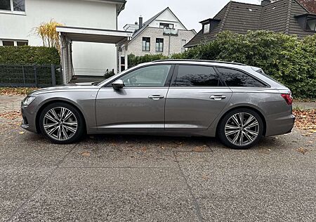 Audi A6 45 TFSI quattro sport HUD 20‘‘ black edition